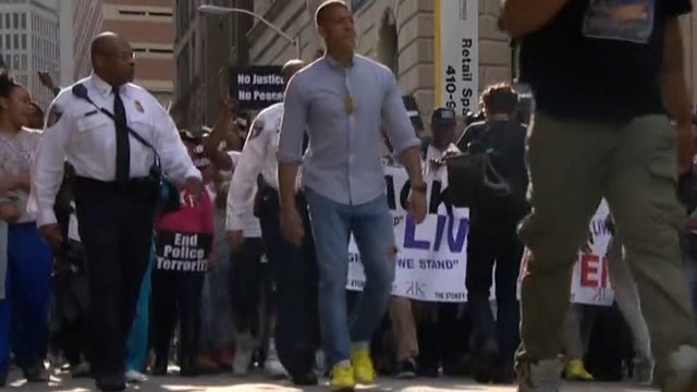 Freddie Gray's 2015 death sparks unrest in Baltimore 
