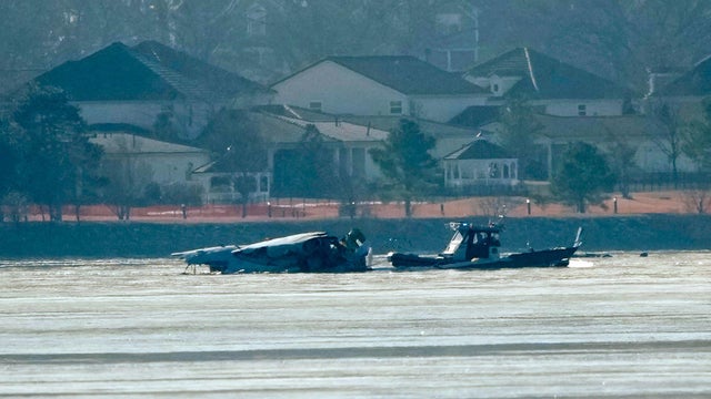 American Airlines Plane And Black Hawk Helicopter Crash Near Reagan National Airport 